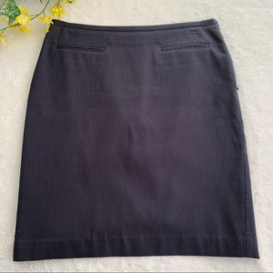 Ann Taylor navy blue pin stripe lined pencil skirt